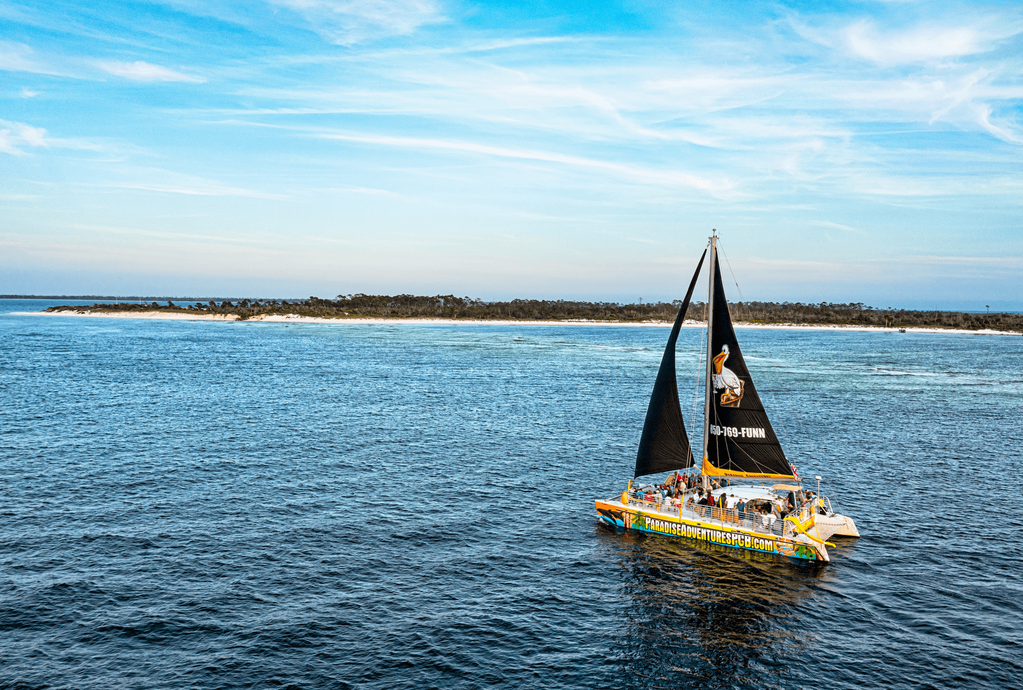 52' SV Privateer sailing in the Gulf of Mexico